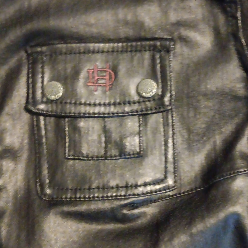 Leather Jacket - Picture 5 of 9